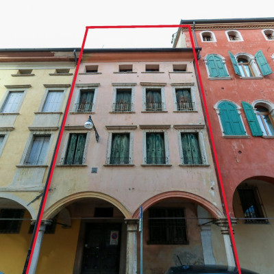 Dettagli